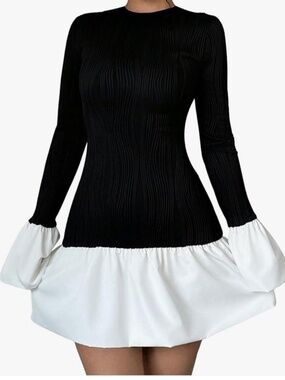 GORGLITTER Black & White Bubble Hem Mini Dress